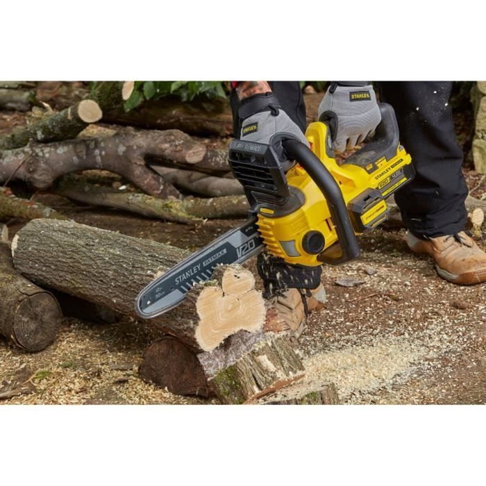 Stanley Fatmax Tronçonneuse sans fil V20 18V - Guide 30 cm Stanley Fatmax Tronçonneuse sans fil V20 18V - Guide 30 cm