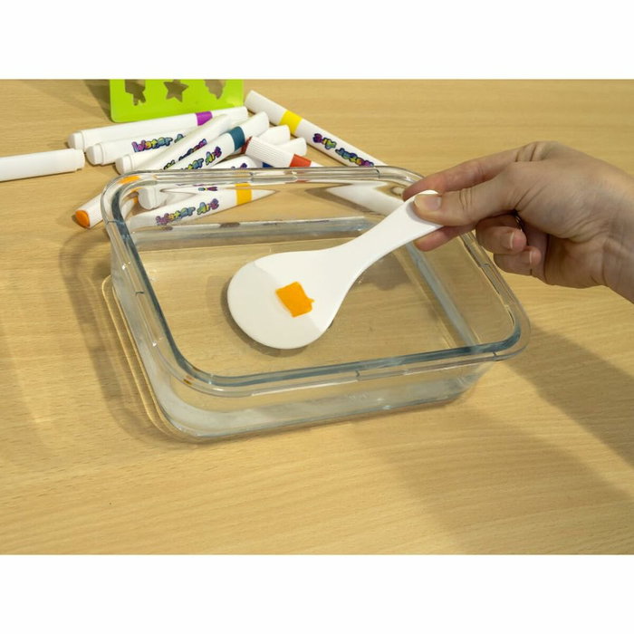 Silverlit Kit Water Art avec autocollants - 53 pièces Silverlit Kit Water Art avec autocollants - 53 pièces
