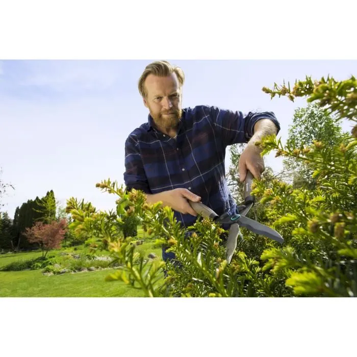 Gardena - Cisaille à haies manche bois, longueur de coupe 23 cm, lames en acier
