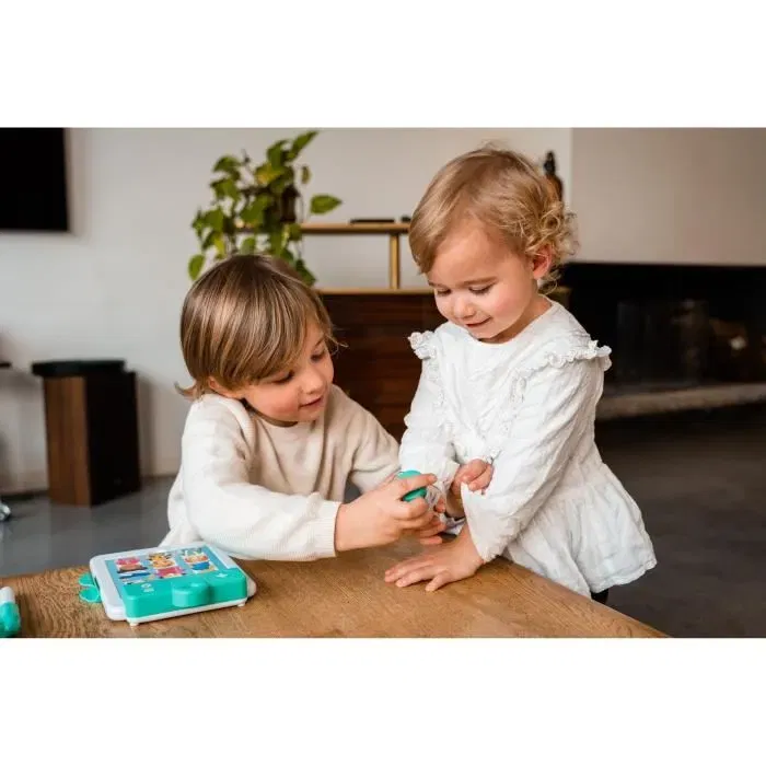 KD Kit Docteur - Mon Kit Docteur Éducatif, Jouet Enfant dès 2 Ans avec Plus de 300 Phrases, 15 Thèmes Éducatifs et 3 Modes de Jeu (Piles Incluses)