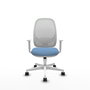 Chaise Cilanco Synchro 3 positions tissu Bleu ciel Maille Blanc Structure polyamide blanc Accoudoirs blancs Sans appui-tête Roulettes 65mm nylon