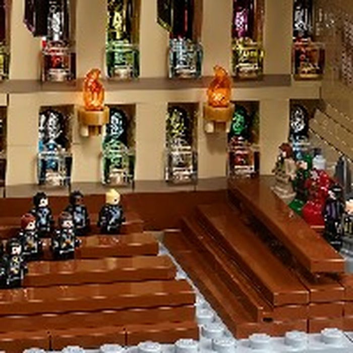 LEGO 71043 Harry Potter - Le château de Poudlard, Jeu de construction, 6020 pièces, pour 16 ans et plus