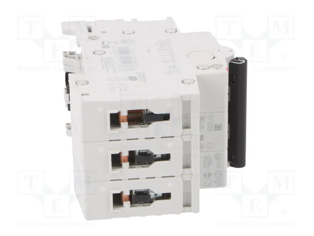 ABB S200M Disjoncteur 3P 2A 400VAC 10kA ABB S200M Disjoncteur 3P 2A 400VAC 10kA