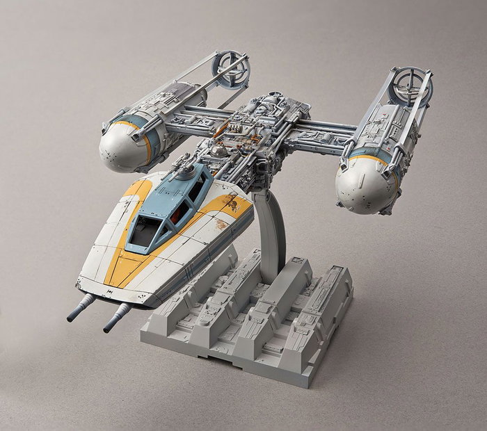 Carrera Maquette Star Wars Y-Wing Starfighter 1/72 Carrera Maquette Star Wars Y-Wing Starfighter 1/72