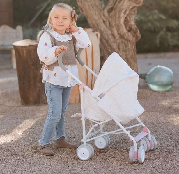 Muñecas Arias Silla paseo Universe - Poussette - Dimensions : 34 x 61 x 73 cm (hauteur guidon : 73 cm) - À partir de 3 ans - Montage nécessaire - Langue produit : espagnol Muñecas Arias Silla paseo Universe - Poussette - Dimensions : 34 x 61 x 73 cm (hauteur guidon : 73 cm) - À partir de 3 ans - Montage nécessaire - Langue produit : espagnol