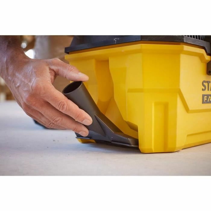 Stanley Fatmax V20 Aspirateur sans fil eau et poussière 18V SFMCV002B-XJ Stanley Fatmax V20 Aspirateur sans fil eau et poussière 18V SFMCV002B-XJ