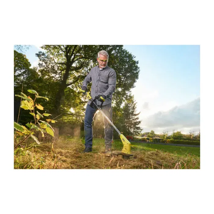 Ryobi Coupe-bordures sans fil 36V MAXPOWER RY36LT33A-0, Diamètre de coupe 28-33 cm, Ø fil 1 x 2.0 mm, Sans batterie ni chargeur, Pour jardin