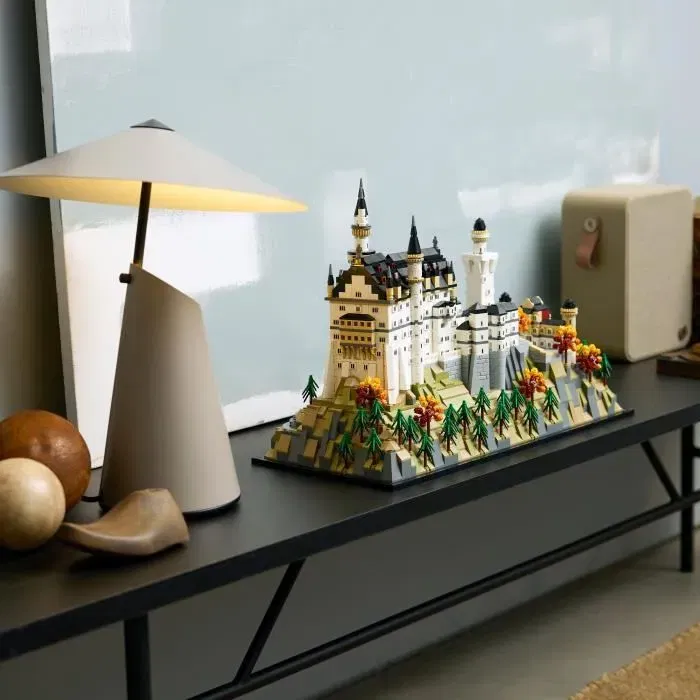 Lego Set de Construction Architecture 21063 Le Château de Neuschwanstein - 3455 Pièces pour Adultes et Décoration
