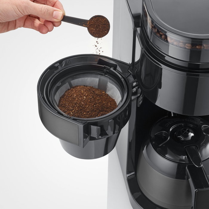 Severin KA4831 Machine à café filtre avec broyeur et verseuse isotherme Noir/Inox Severin KA4831 Machine à café filtre avec broyeur et verseuse isotherme Noir/Inox