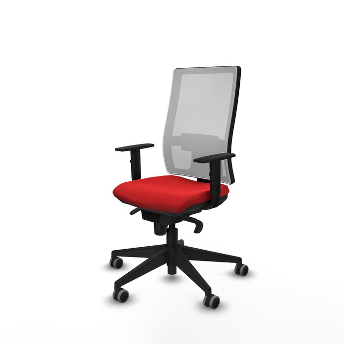 Chaise de bureau Horna avec mécanisme Sincro, revêtue de similicuir rouge et de maille blanche. Équipée d'un soutien lombaire 1D, d'accoudoirs 1D et de roulettes de 65 mm pour parquet