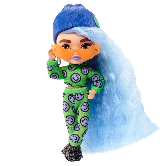 Barbie - Poupée Barbie Extra Mini avec cheveux bleu glacé - 14 cm articulée avec support - HGP65 - Mattel