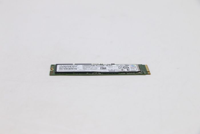 Lenovo Disque SSD M.2 2280 NVMe PCIe, 1 To, Vitesse de transfert jusqu'à 6 Go/s, pour ordinateur portable, avec sécurité OPAL