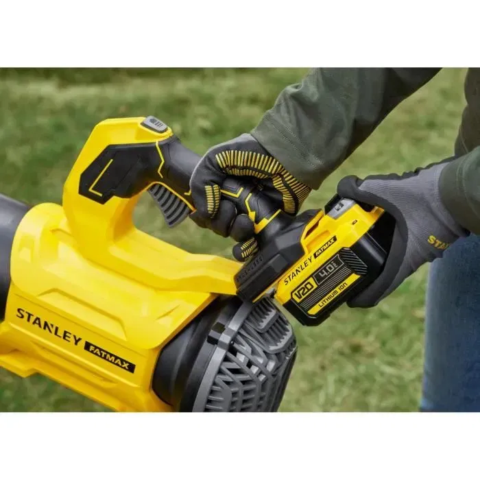 Stanley Fatmax SFMCBL730M1-QW Souffleur Axial Sans Fil 18V Brushless avec Batterie 4Ah et Chargeur - Mode Boost Inclus