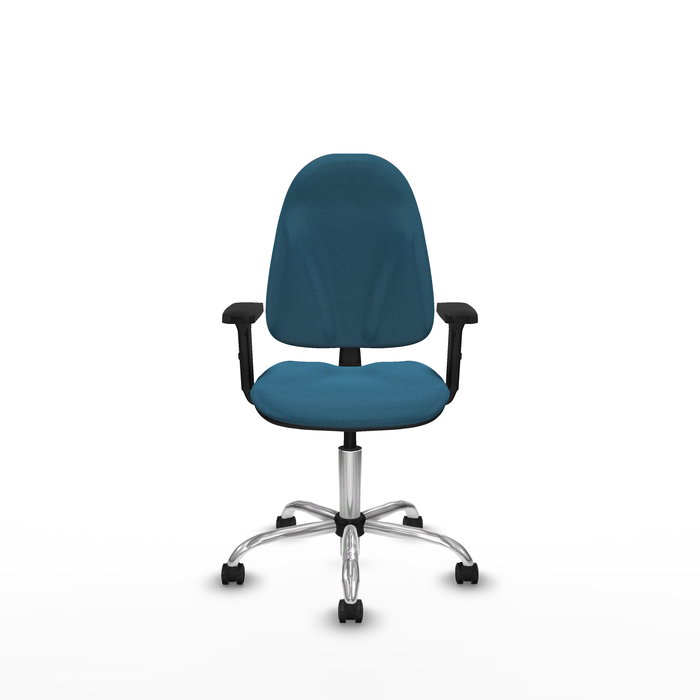 Chaise de bureau Algarra avec mécanisme Contact permanent de base, rembourrée de tissu vert pétrole. Équipée d'une base chromée, d'accoudoirs 2D et de roulettes pour parquet Chaise de bureau Algarra avec mécanisme Contact permanent de base, rembourrée de tissu vert pétrole. Équipée d'une base chromée, d'accoudoirs 2D et de roulettes pour parquet