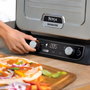 Ninja Woodfire OO101EU - Four à pizza électrique avec technologie Woodfire