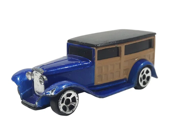 Maisto 1932 Ford Fresh Metal Miniature - Bleu métallique Maisto 1932 Ford Fresh Metal Miniature - Bleu métallique