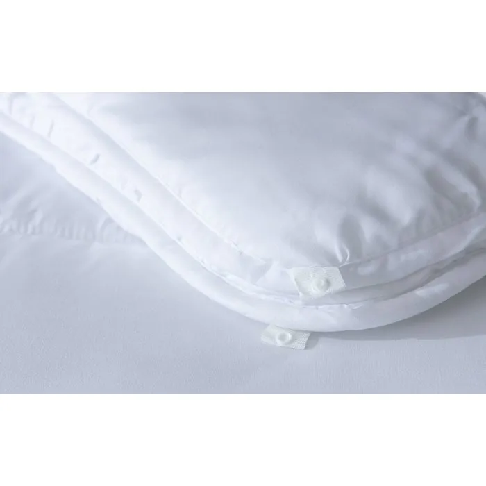 Abeil Couette 4 Saisons ANTI-ACARIENS avec traitement Feran Ice - Légère été, modérée mi-saison, douillette hiver - 240x260 cm