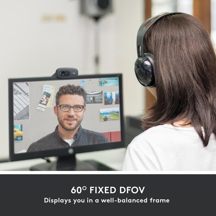 Logitech C505 - Webcam HD 720p avec Microphone, Angle de 60°, USB, Clip Universel, Pour Réunions et Cours en Ligne Logitech C505 - Webcam HD 720p avec Microphone, Angle de 60°, USB, Clip Universel, Pour Réunions et Cours en Ligne