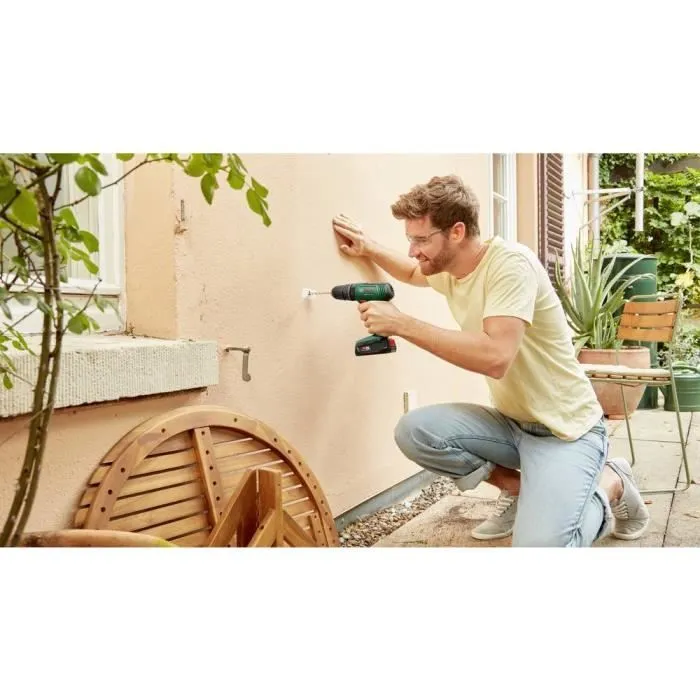 Bosch EasyImpact 18V-40 Perceuse-visseuse à percussion 18V (1 batterie 2,0Ah + chargeur AL18V-20) en mallette de transport