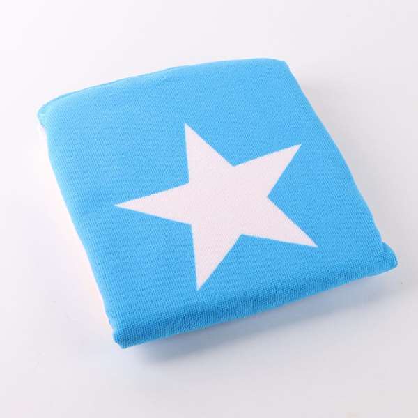 Cerdà - Poncho en microfibre Avengers (55 x 77 cm) - Marvel - Bleu - Pour enfants à partir de 3 ans