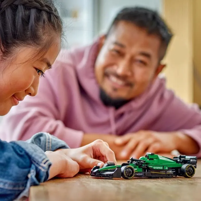 Lego Speed Champions 77245 Aston Martin Aramco AMR24 Voiture de Formule 1 - Jeu de Construction Jouet pour Enfants 10 Ans et Plus