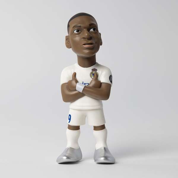 Bandai Figure Minix Mbappé Real Madrid 12 cm en PVC - Figurine de Football