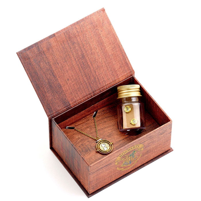 THE CARAT SHOP Set de collier pendentif et boucles d'oreilles Harry Potter en alliage de zinc doré hypoaallergénique avec fiole de potion