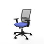 Chaise Haches Synchrone/Traslack tissu Bleu clair Maille Gris Base en nylon noir Accoudoir 2D Sans appui-tête Roulettes 65mm nylon