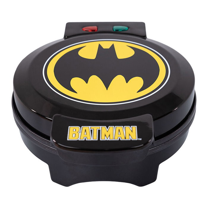 Uncanny Brands Gofrera Batman avec impression du logo sur la gaufre