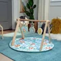 Ingenuity Sun Valley Tapis d'éveil bébé avec arche de jeu en bois pliable, 3 jouets amovibles - Tapis lavable - 0 à 36 mois