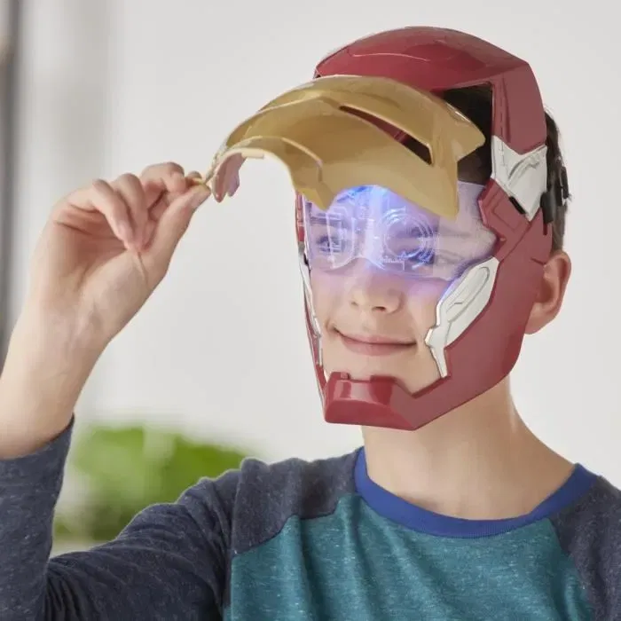 Hasbro Masque électronique Iron Man Avengers avec visière mobile et effets lumineux, déguisement pour enfant dès 5 ans