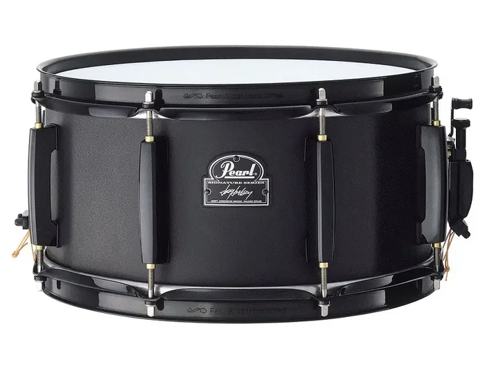 Pearl Caisse Claire 13 x 6.5" Joey Jordison Model - Black Powder (No Logo) Pearl Caisse Claire 13 x 6.5" Joey Jordison Model - Black Powder (No Logo)