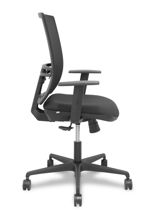 Chaise Yunquera Synchro 4 positions tissu Noir Base en nylon noir Accoudoir 1D Sans appui-tête Roulettes 65mm nylon