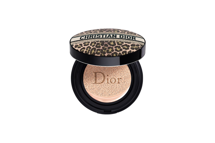 Christian Dior Fond de Teint Poudre Libre Forever Couture - Mitzah Edition Limitée, 2N Neutre, 14 g Christian Dior Fond de Teint Poudre Libre Forever Couture - Mitzah Edition Limitée, 2N Neutre, 14 g