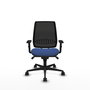 Chaise Alares Synchro 5 positions tissu Bleu foncé Maille Noir Base en nylon noir Accoudoir 1D Sans appui-tête Roulettes 65mm nylon