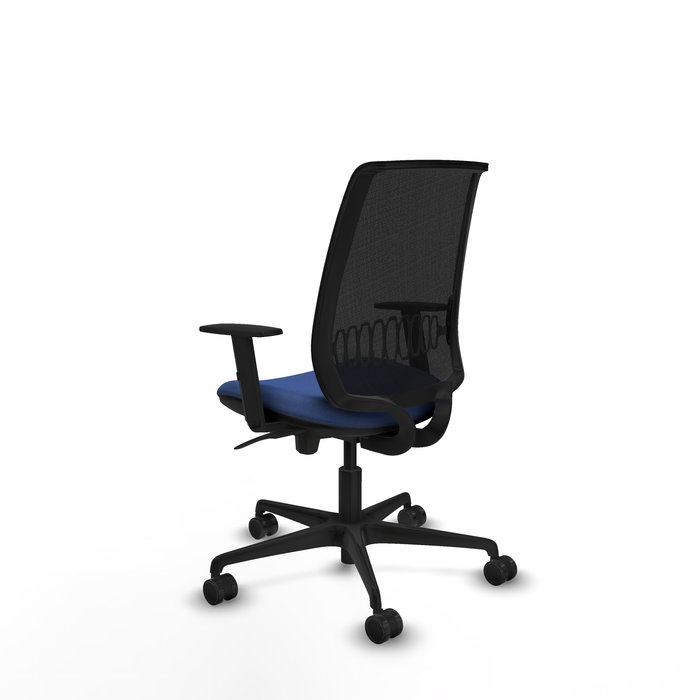 Chaise Alares Synchro 5 positions tissu Bleu foncé Maille Noir Base en nylon noir Accoudoir 1D Sans appui-tête Roulettes 65mm nylon