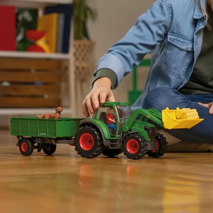 Schleich 42608 - Coffre Tracteur et Remorque de la Ferme avec 1 Tracteur, 1 Remorque, 1 Figurine Humaine Articulée et 1 Figurine de Chien - Jouet pour Enfants dès 3 Ans