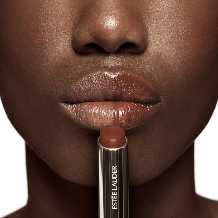Estée Lauder Futurist HydraPlump Baume à Lèvres Teinté Clou de girofle Cushion