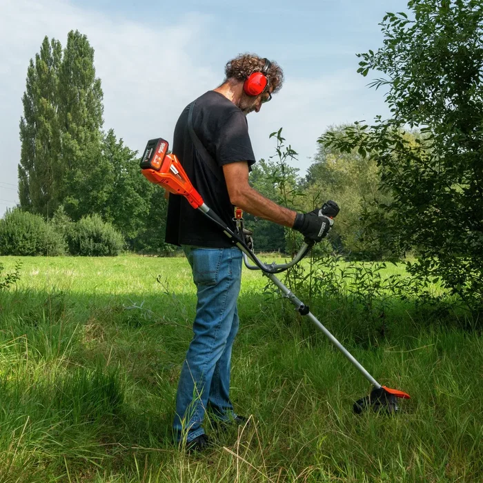 Dual Power POWDPG75510 - Débroussailleuse sans fil 40 V - Largeur de coupe 33 cm (330 mm) avec bobine - Tondeuse et coupe-bordures Powerplus