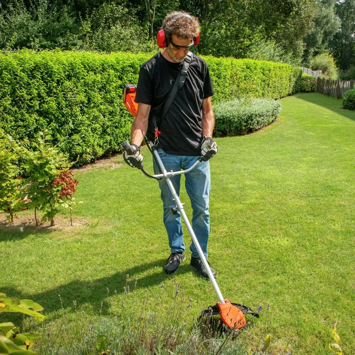 Dual Power POWDPG75510 - Débroussailleuse sans fil 40 V - Largeur de coupe 33 cm (330 mm) avec bobine - Tondeuse et coupe-bordures Powerplus