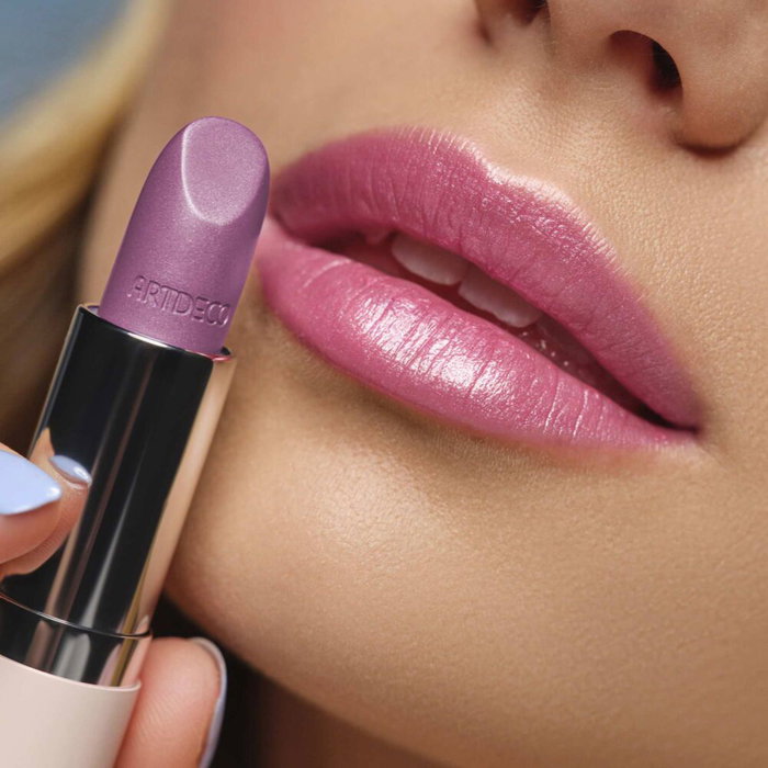 Artdeco Perfect Color Rouge à Lèvres Crème 950 Soft Lilac 4 g Artdeco Perfect Color Rouge à Lèvres Crème 950 Soft Lilac 4 g