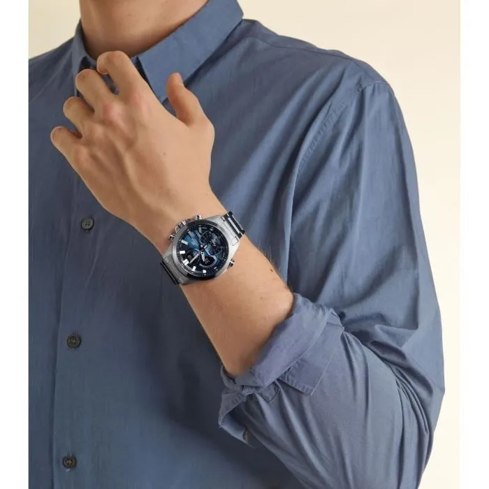Casio ECB-30D-2AEF Montre connectée Bluetooth en acier inoxydable 52,3 mm avec éclairage LED, étanche 10 bars - Bleu