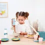 Ecoiffier - Jeu d'imitation Coffret Gourmand, Set de Cuisine Enfant avec Gaufrier, Cafetière et Accessoires, Jouet pour Fille et Garçon dès 18 Mois