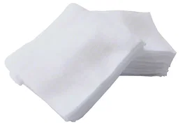 B. Braun Compresses non stériles Askinamullko 10x10 cm, 100 unités
