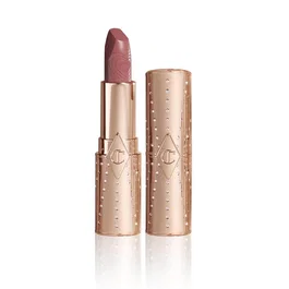 Charlotte Tilbury Matte Revolution Rouge à lèvres crème - Cloches de mariage