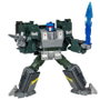 HASBRO Transformers Legacy United - Figurine Deluxe Overcharge 19 cm avec Articulations, Têtes Alternatives, Épée et 2 Fusils Laser - Conversion Robot/Jet/Tank