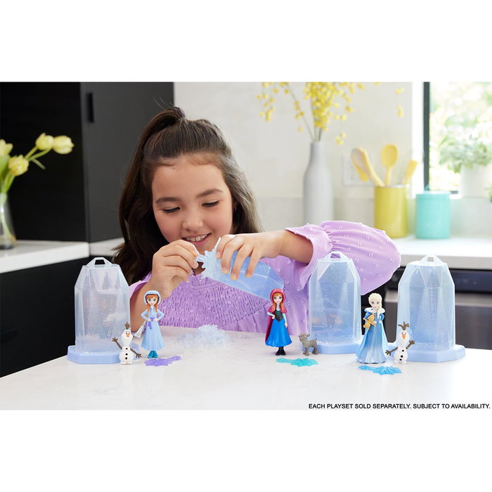 Mattel Ice Reveal Frozen - Minis Squishy Ice avec poupées surprises Anna, Elsa, Olaf ou Sven - 6 surprises - Version FR/EN - Dès 3 ans