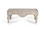 GINER Y COLOMER Table basse en bois de manguier sculptée à la main, style rustique élégant, finition blanc vieilli, 110 x 60 x 46 cm