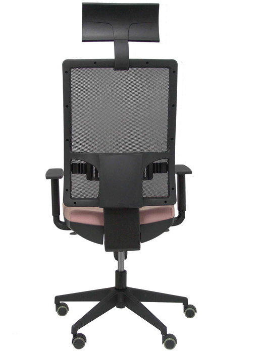 Silla de oficina Horna con mecanismo Sincro tapizada con Tela color Rosa pálido y malla color Negro. Equipada con lumbar 1D, Brazos 1D, Cabecero Fijo y Ruedas de parqué