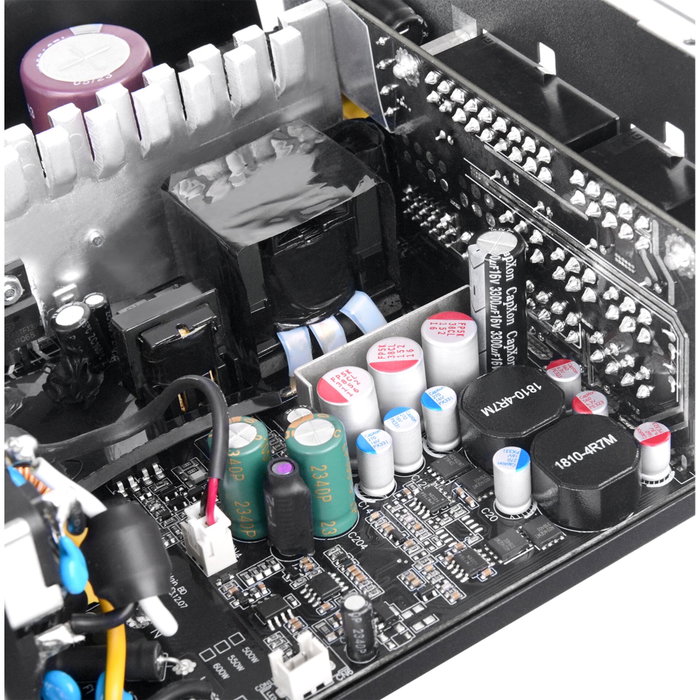 Thermaltake Toughpower XT 750W Thermaltake Toughpower XT 750W